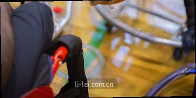 帮助中心手风琴列表展开状态示意
